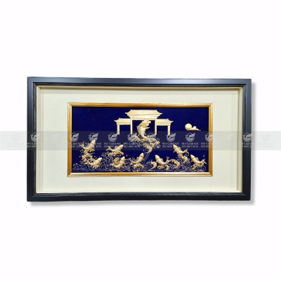 Tranh cá chép vượt vũ môn dát vàng (40x65cm)